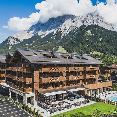 Bergresort Zugspitze Ehrwald By Alps Resorts ภายนอก รูปภาพ